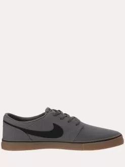 Nike Skateboarding Men's Solarsoft Portmore II