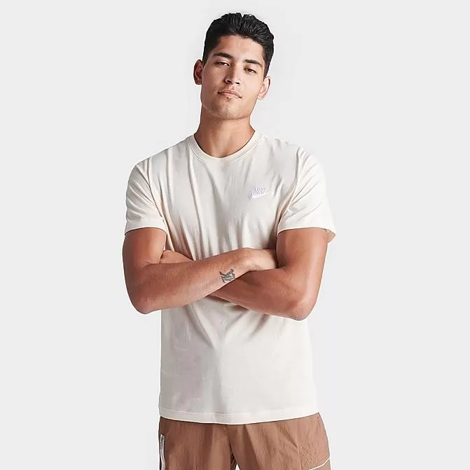 Nike Sportswear Club T-Shirt Guava Ice - AR4997 838 1 Nike Sportswear Club T-Shirt Guava Ice - AR4997 838