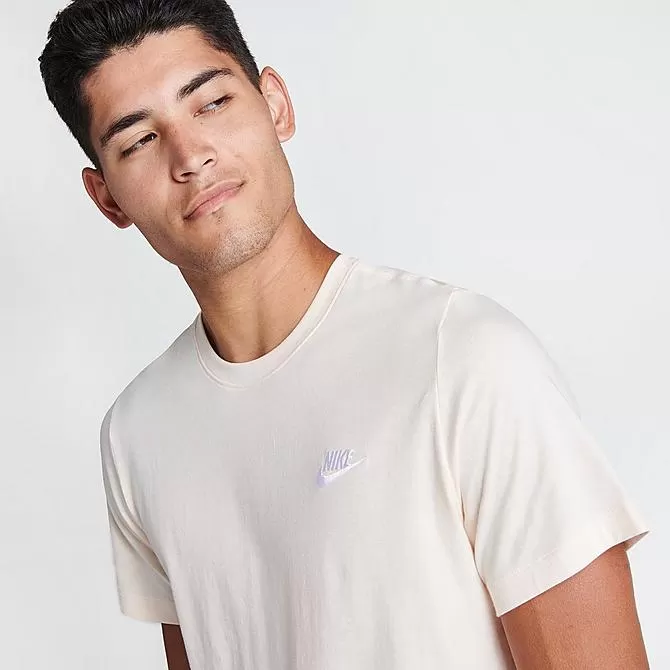 Nike Sportswear Club T-Shirt Guava Ice - AR4997 838 5 Nike Sportswear Club T-Shirt Guava Ice - AR4997 838 - Image 5