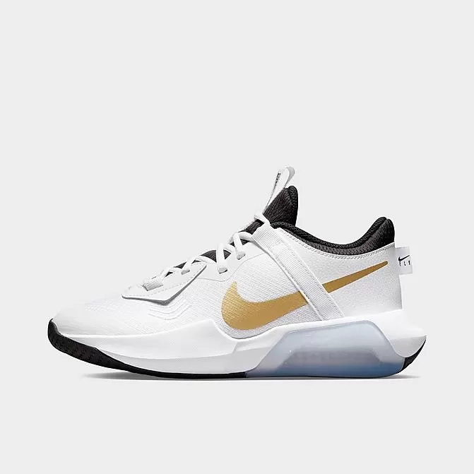 Big Kids’ Nike Air Zoom Crossover Basketball Shoes White/Metallic Gold/Black - DC5216 100 1 Big Kids’ Nike Air Zoom Crossover Basketball Shoes White/Metallic Gold/Black - DC5216 100