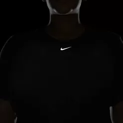 Nike Dri-FIT One Shortsleeve Crop Tops -Fashion Clothing Shop DD4921 010 PHSYM200 1500