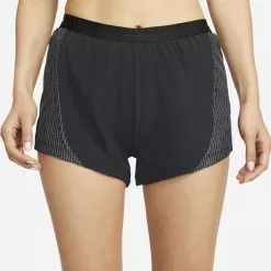 Nike Dri-FIT Run Division Tempo Luxe 3" Short