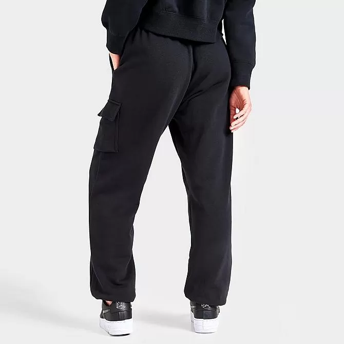 Women's Nike Sportswear Club Fleece Mid-Rise Oversized Cargo Sweatpants Black/White - DQ5196 010 4 Women's Nike Sportswear Club Fleece Mid-Rise Oversized Cargo Sweatpants Black/White - DQ5196 010 - Image 4
