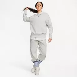 Women's Nike Sportswear Phoenix Fleece Oversized Crewneck Sweatshirt Photon Dust/Black - DQ5733 025 -Fashion Clothing Shop DQ5733 025 M3