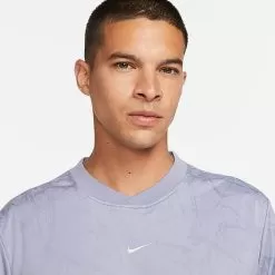 Men's Nike Dri-FIT F.C. Allover Print Short-Sleeve Soccer Jersey Indigo Haze/Indigo Haze/Indigo Haze/Summit White - DV9769 519 8 Men's Nike Dri-FIT F.C. Allover Print Short-Sleeve Soccer Jersey Indigo Haze/Indigo Haze/Indigo Haze/Summit White - DV9769 519 -Fashion Clothing Shop DV9769 519 M4