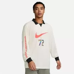 Men's Nike Sportswear SwooshTrax Graphic Long-Sleeve Collared Top Phantom/Black/Bright Crimson - DX0048 030