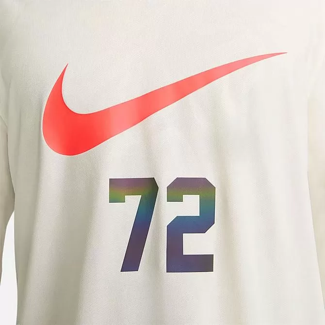 Men's Nike Sportswear SwooshTrax Graphic Long-Sleeve Collared Top Phantom/Black/Bright Crimson - DX0048 030 4 Men's Nike Sportswear SwooshTrax Graphic Long-Sleeve Collared Top Phantom/Black/Bright Crimson - DX0048 030 - Image 4