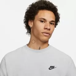 Men's Nike Club Terry Crewneck Sweatshirt Wolf Grey/Black - FB4979 012 7 Men's Nike Club Terry Crewneck Sweatshirt Wolf Grey/Black - FB4979 012 -Fashion Clothing Shop FB4979 012 M4