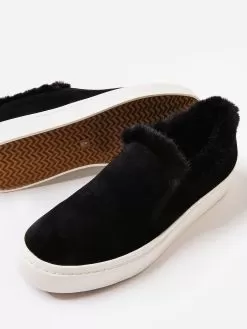 Vaneli Women's Ylona Sneaker